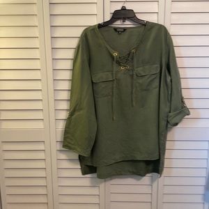 Ellen Tracy XXL linen green shirt.  Lace up front  and longer in back.
